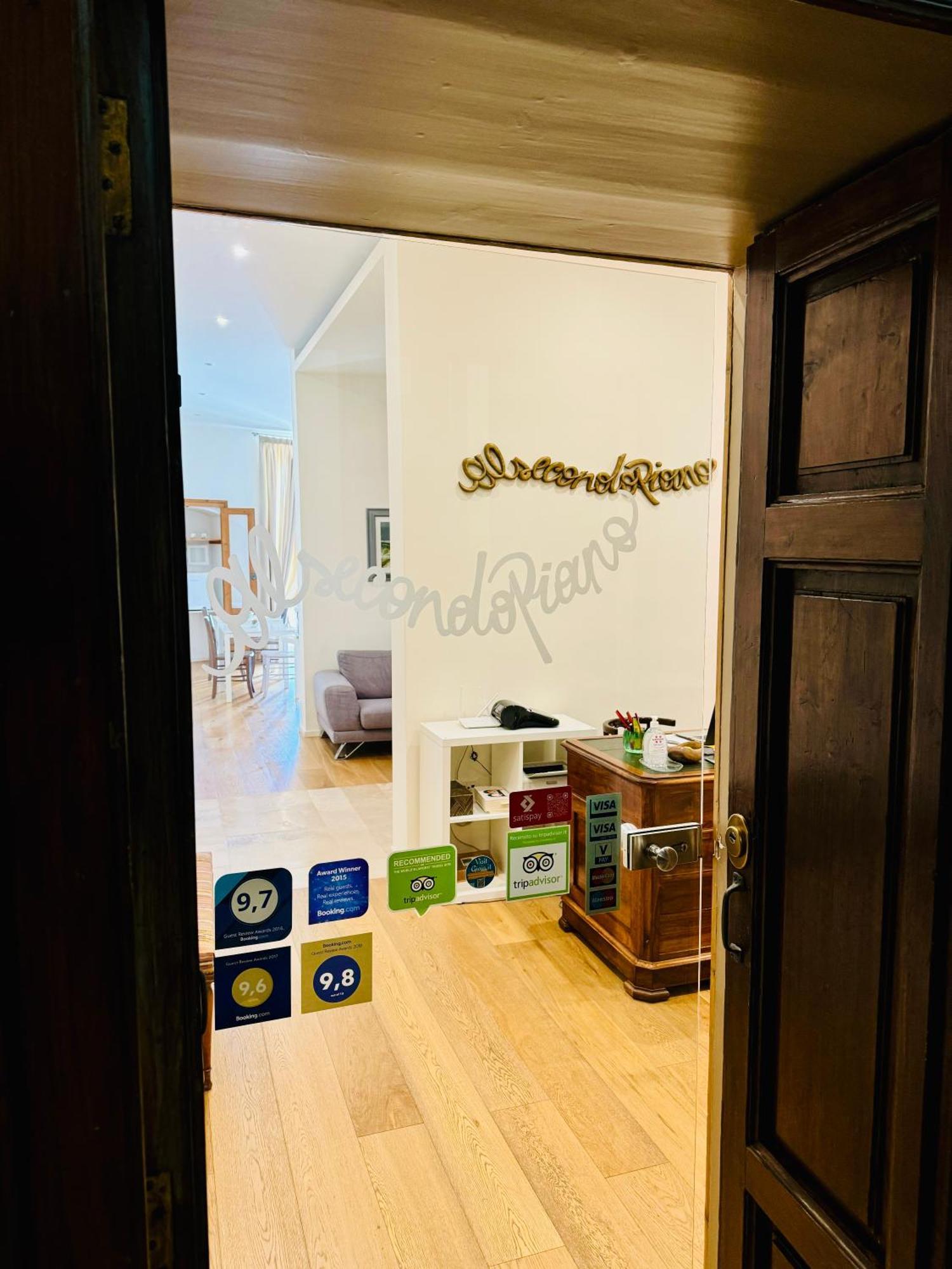 Alsecondopiano B&B Gioia Del Colle Bagian luar foto